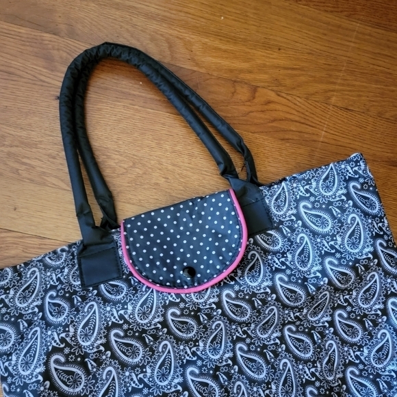 The Pampered Chef Large Tote Foldable Black Pink - Picture 6 of 14